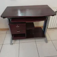 میز کامپیوتر خارجی