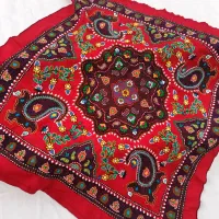 بقچه قرمز شب یلدا|پرده، رانر، رومیزی|سیرجان, |دیوار