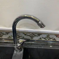 شیر آب کروم رنگ