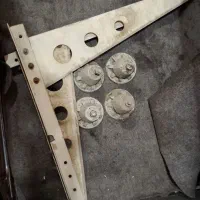 پایه دیواری و زمینی کولر گازی