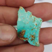 نگین های بینظیر سنگ فیروزه نیشابوری اصل رگه طلایی