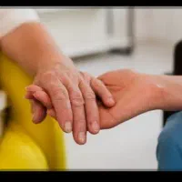 پرستار سالمند(خانم)