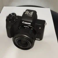 دوربین m50 در حد نو