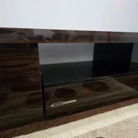 میزتلویزیون شیک وبدون خط وخش