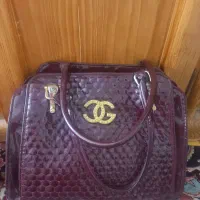 دو عدد کیف زنانه(والنتینو مشکی + شنل ورنی)