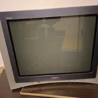 سه عدد تلویزیون