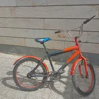 دوچرخه و لاستیک