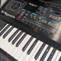 فروش سینتی سایزر roland v-synth در حد نو|پیانو، کیبورد، آکاردئون|مشهد, شهید فرامرز عباسی|دیوار