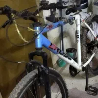 دوچرخه فابریک تمیز