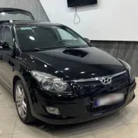 هیوندا i30