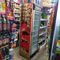 صندوقدارخانم جهت کار در فروشگاه