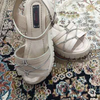 کفش نو