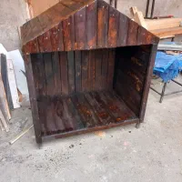 ساخت تخت سنتی اهنی کامل رنگ شده باچوب روی روسی