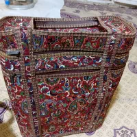 کیف‌ترمه‌بارنگ‌وسارهی‌متفاود|کیف، کفش، کمربند|شیراز, سیاه سنگ|دیوار