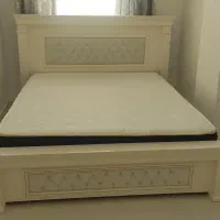 تخت خواب دو نفره