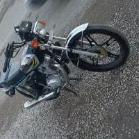 موتور  همتاز پلاس|موتورسیکلت|پره‌سر, |دیوار