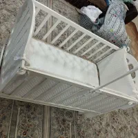 تخت و گهواره کودک|تخت و صندلی بچه|بندر انزلی, آذربایجان|دیوار