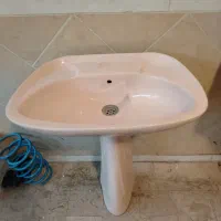 سنگ روشویی با پایه