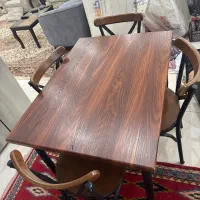 میزناهارخوری تونت