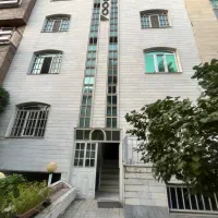 ۱۰۰ متر /  بین بلوار و ۱۳۱  /  قولنامه ای