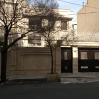 با مدیریت خانم معین.فروش کلنگی.اس