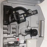 میکروسکوپ فلزی