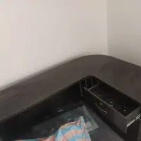 میز|میز تحریر و کامپیوتر|شیراز, میانرود|دیوار