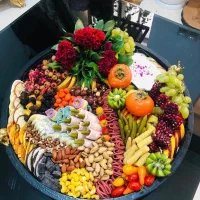 سینی مزه (فینگرفودهای شیک و خاص)