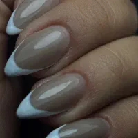 کاشت ناخن قصرقمشه|خدمات آرایشگری و زیبایی|شیراز, شهرک قمشه|دیوار