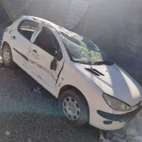 206تصادفی|خودرو سواری و وانت|شهرکرد, |دیوار