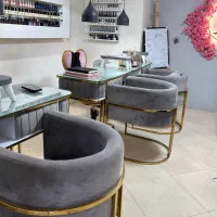 فروش چند میز صندلی ناخن|آرایشگاه و سالنهای زیبایی|سیرجان, |دیوار