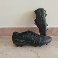 استوک نایک تمپو ۱۰ لجند