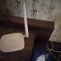 مودم تندا وایرلس همراه با رادیو