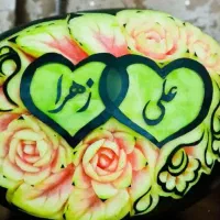 اولین ها در زاهدان حکاکی هندوانه مناسب یلدا|خدمات پذیرایی، مراسم|زاهدان, |دیوار