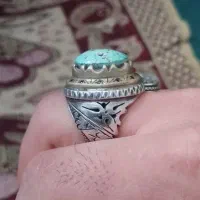 انگشتر فیروزه  نیشاپوری درشت  ،،رنگ نگین یشمی