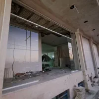 فروش و نصب انواع درب برقی(کرکره برقی)و شیشه سکوریت|خدمات پیشه و مهارت|کرمان, |دیوار