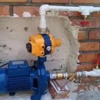 لوله کشی ، نصب پرده و تلویزیون و...