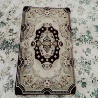 فرش 6متری و 6عدد پشتی|فرش|سقز, |دیوار