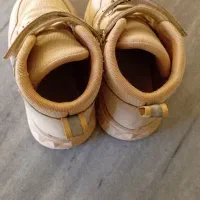 کفش  بچهگانه|کیف، کفش، کمربند|زنجانرود, |دیوار