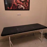 اینه و کنسول و صندلی|آرایشگاه و سالن‌های زیبایی|اصفهان, سنبلستان|دیوار