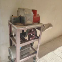 چرخ گوشتی قصابی و2عدد یخچال