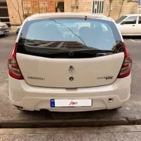 ساندرو اتوماتیک مدل ۹۵