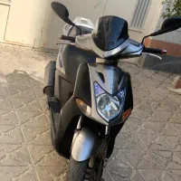 موتورسیکلت اتومات کیمکو آجیلیتی ۲۰۰ سی سی