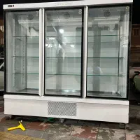 خریدار و فروشنده یخچال صنعتی و فروشگاهی