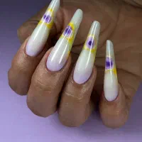 کاشت و طراحی ناخن لاکچری