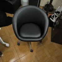 صندلی چرخ دار چرمی|مبلمان اداری|رشت, سعدی (تختی)|دیوار