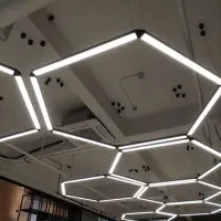 طراحی و اجرای لاین نوری مدرن و حرفه‌ای