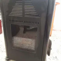 بخاری کاملاً سالم و تمیز، در حد نو