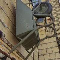 فرغون و لامپ