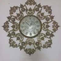 ساعت دیواری